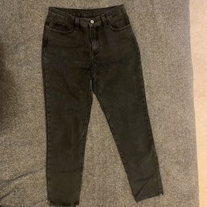 Brandy Melville mom jeans